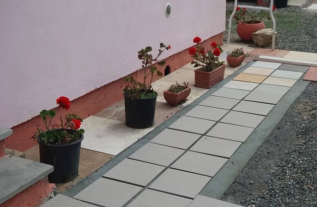 Home-- Rose - earth. 4 guests