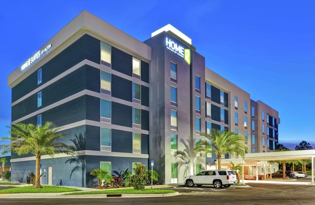 Home2 Suites by Hilton Jacksonville-South/St. Johns Town Ctr