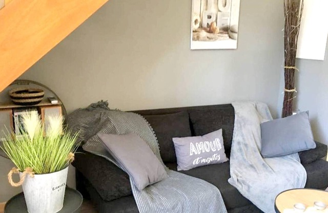 Homerez - Amazing chalet for 4 ppl. with sauna and jacuzzi at Arrens-Marsous