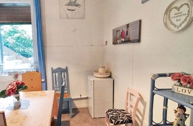 Homerez - Comfortable Apartment Pouxeux/70 m²/great garden