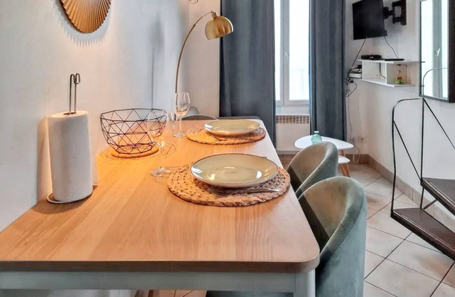 Homerez - Flat in Fontenay-sous-Bois