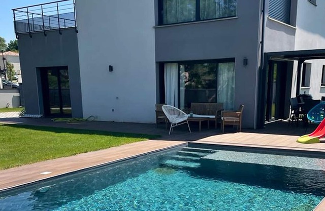 Homerez - Villa for 7 ppl. with swimming-pool, garden and terrace at Deyme