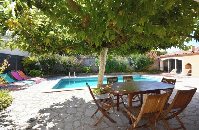 Homerez - Villa in Saint-Didier