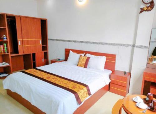 HOMESTAY HOÀNG GIA Có HỒ BƠI