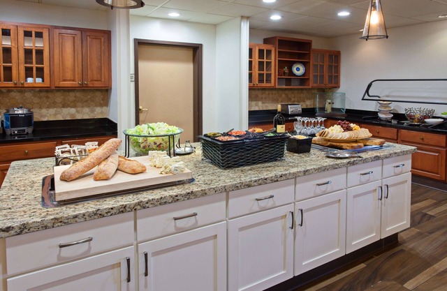 Homewood Suites by Hilton Fairfield-Napa Valley Area
