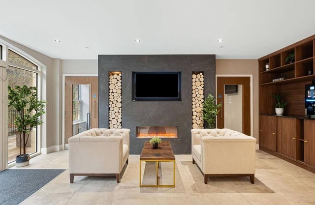 Host & Stay | Rock Mill 27 - Chatsworth