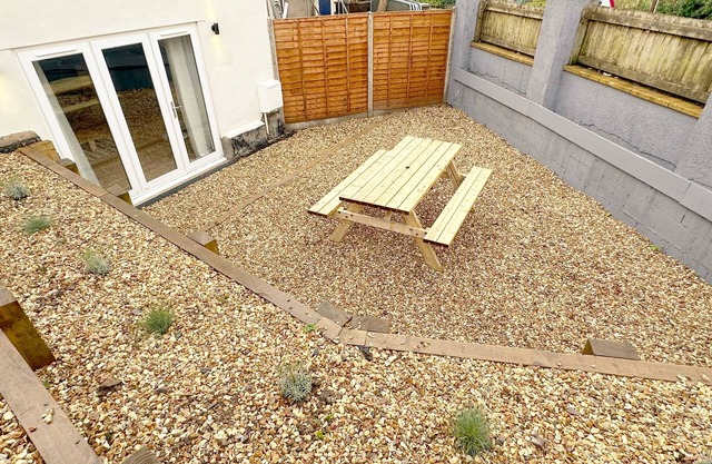 Hosta House A - Cotswolds Cosy 4 Bed Home Near Canal
