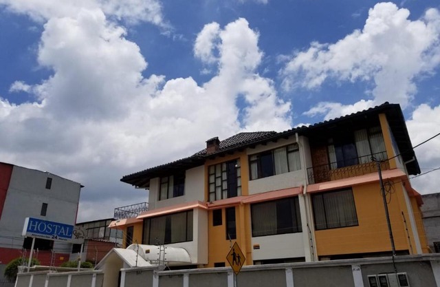 HOSTAL EL CONFORT QUITO NORTE