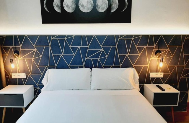 Hostal Laia by gaiarooms