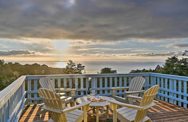 Hot Tub + Ocean Views: Spacious Irish Beach Home!