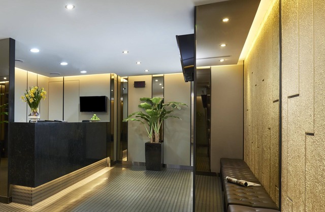 Hotel 81 Gold