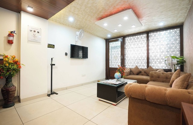 Hotel A R Residency