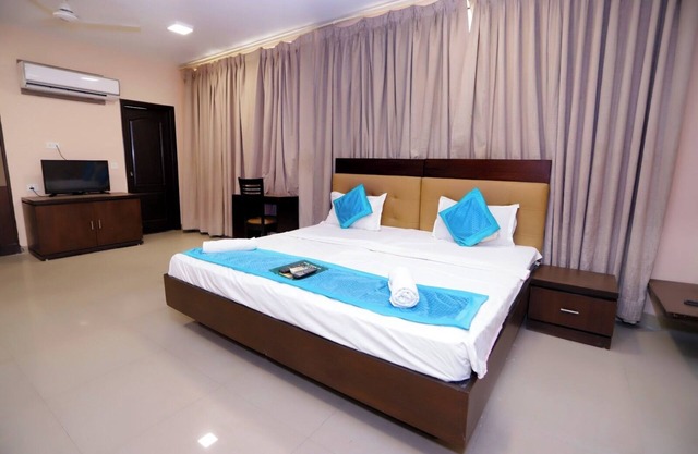 Hotel Admire Inn Noida Sector 50