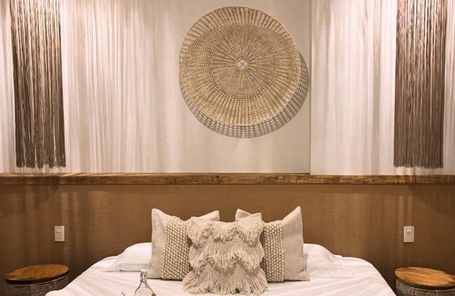 HOTEL ALEIA. Centro