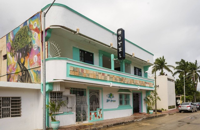 Hotel América