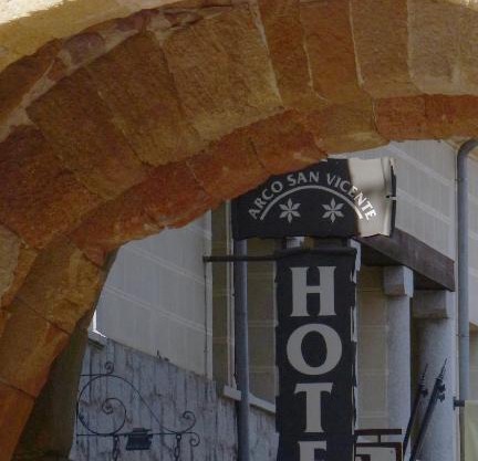 Hotel Arco San Vicente