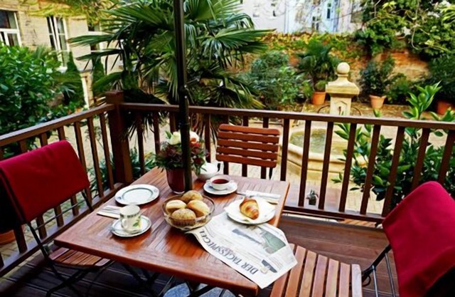 Hotel & Boardinghouse Garden Living