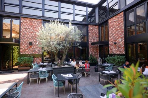 Hotel Borneo