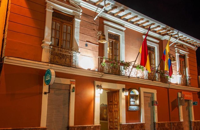 Hotel Campanario