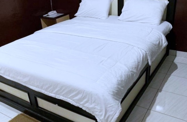 Hotel Cendrawasih Kotaraja By Reccoma