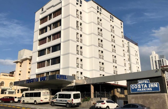 Hotel Costa Inn