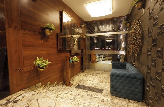 Hotel Daimond