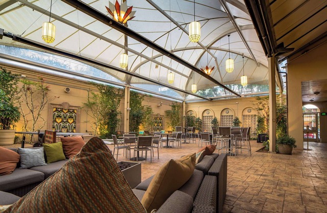 Hotel De Anza