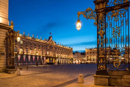 Hotel de l'Academie Place Stanislas, Nancy Centre , Gare et Congrés
