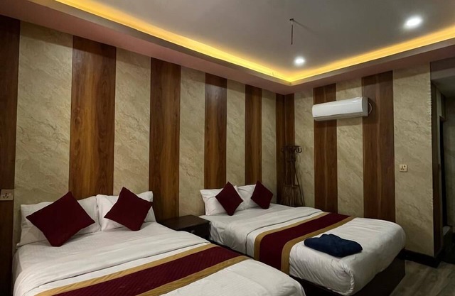 Hotel Dine & Dream