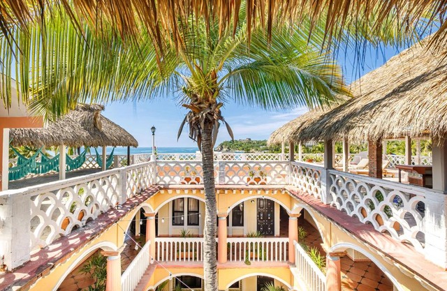 Hotel Flor de Maria