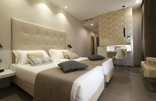 Hotel H21