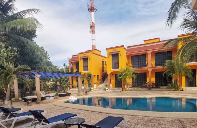 Hotel Hacienda Valentina