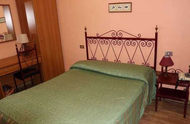 Hotel Italia