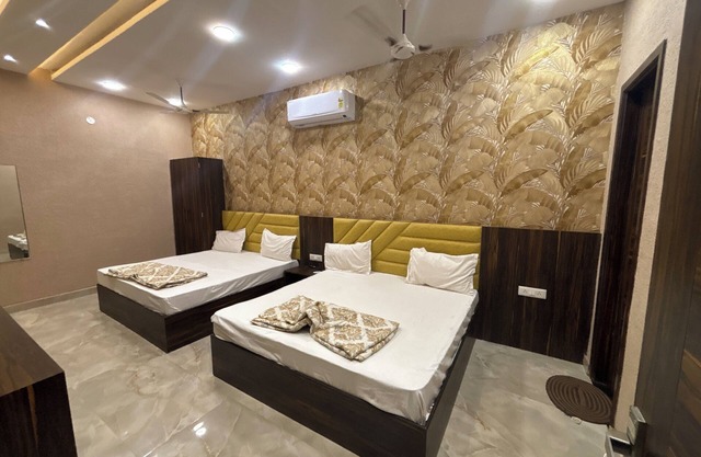 Hotel KR 5Mins Walk From Golden Temple