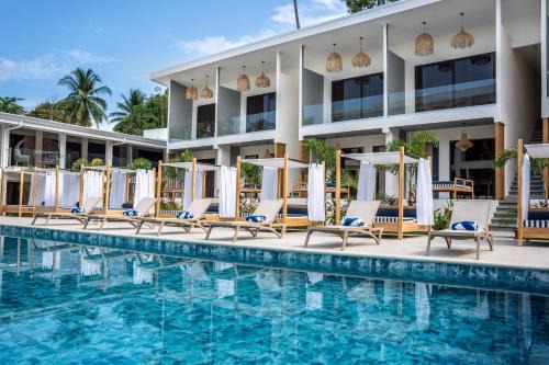 Hotel Lia Beachfront Resort