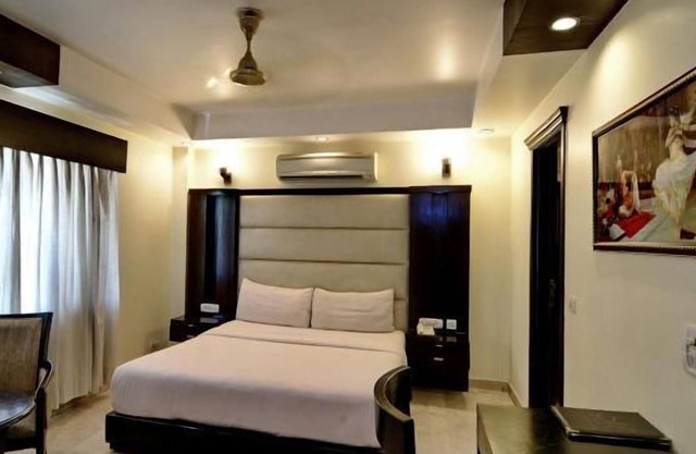 Hotel Meridian Plaza