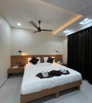 Hotel Momon