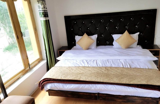 Hotel Nubra Delight and Camps