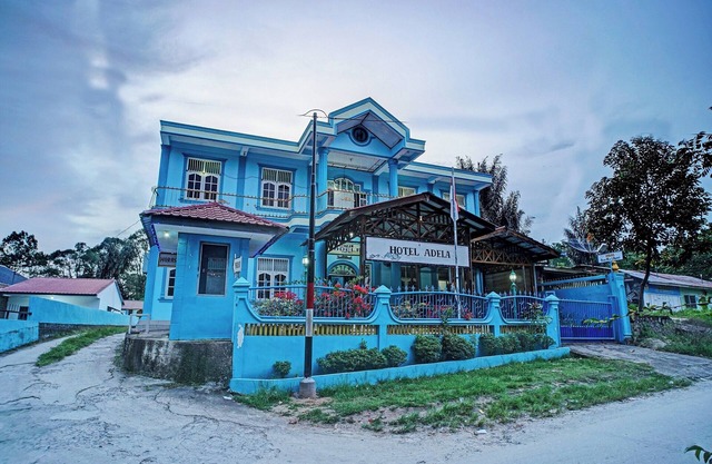 Hotel O Adela