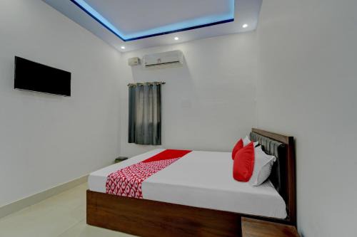 Hotel O Dev Laxmi Palace Hotel & Banquet