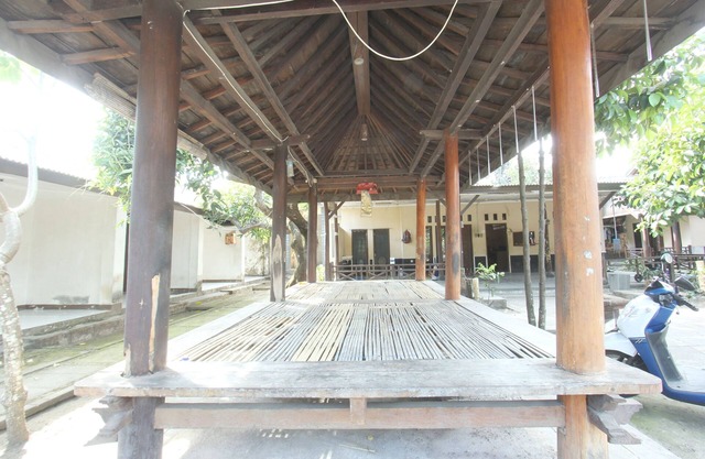 Hotel O Kost Gayus