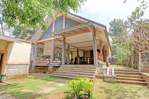 Hotel O Mtc Bunk Bed