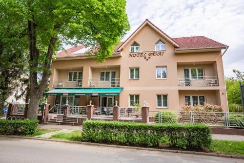 Hotel Pávai