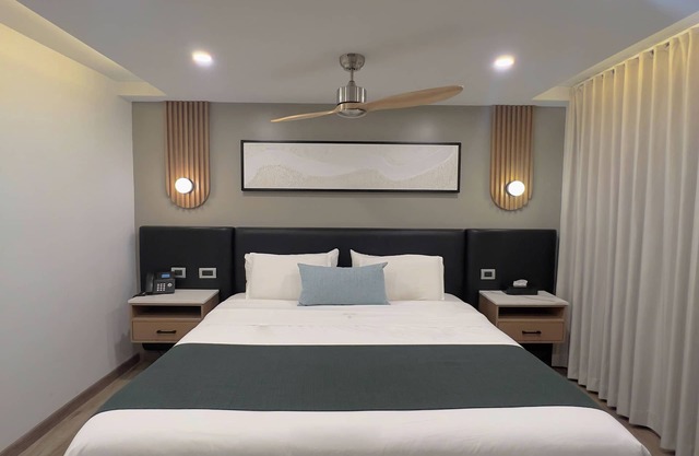 Hotel Pacific