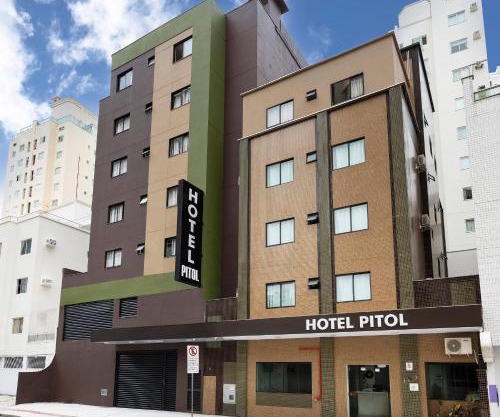 Hotel Pitol