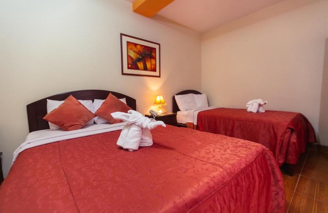 Hotel Plaza Bolognesi 344