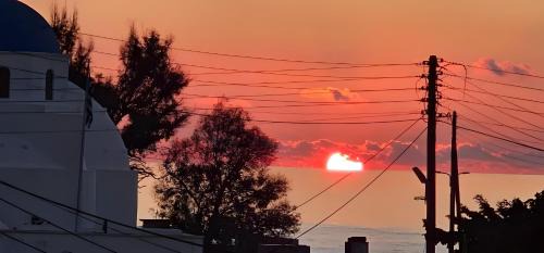 Hotel Pleasure Blackbeach Santorini