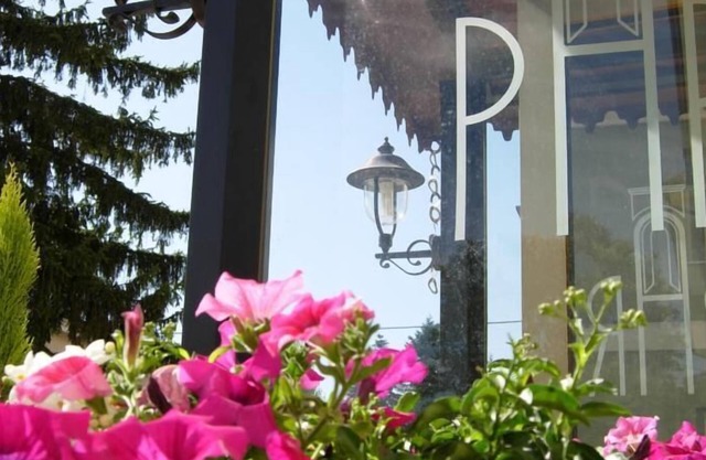 Hotel Porta Rivera
