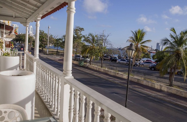 Hotel Santa Cecilia B&B