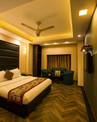 Hotel Saya Dx Near New Delhi Railway Station and RK Ashram Metro Station